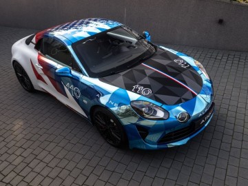 Alpine A110 w unikalnym malowaniu